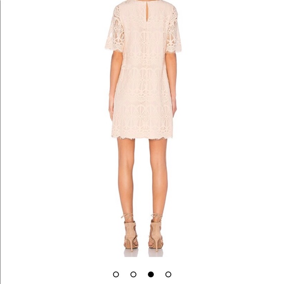 Cocktail Lace Dress in Whisper Pink
BCBGeneration - Picture 3 of 6